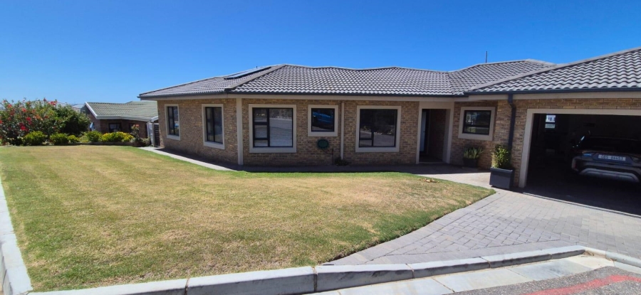 3 Bedroom Property for Sale in Tergniet Western Cape